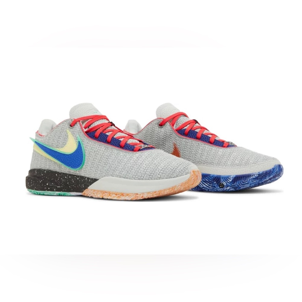 Lebron Men’s Basketball Sneakers